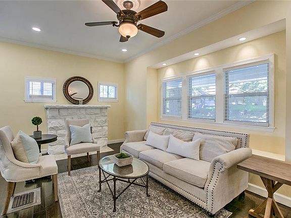 3rd image of 3005 Askew Ave