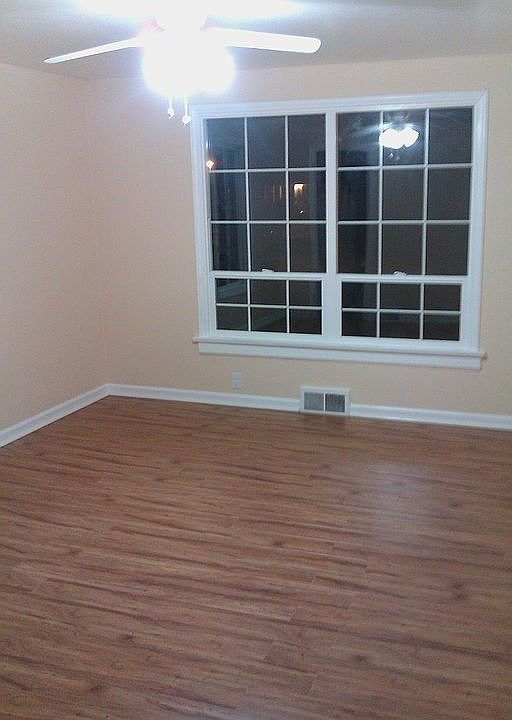 1st image of 2528 S Ainsworth Ave