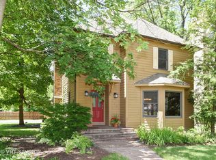 200 Lorraine St, Glen Ellyn, IL 60137