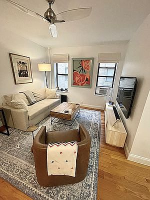 1st image of 85 Barrow St APT 3O
