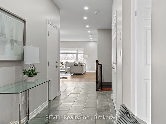 5th image of 7138 Parsa St #7