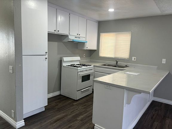 2nd image of 227 E 2nd St APT 4