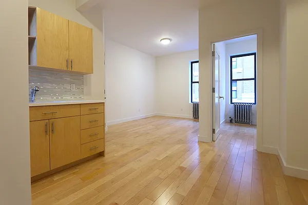 Rented by Compass | media 20