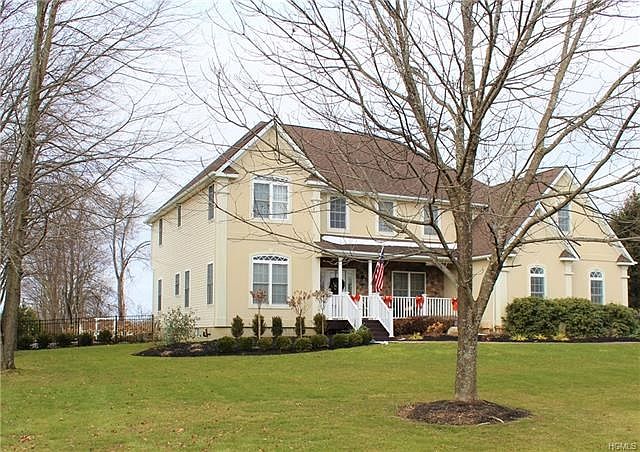 1st image of 34 Hammer Ln