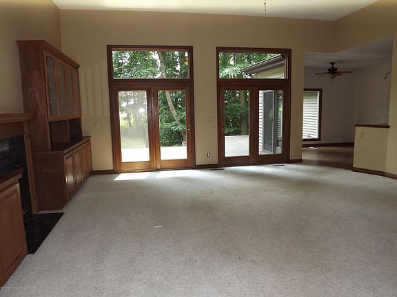 4th image of 2790 Twelve Oaks Dr