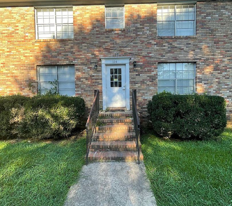 1st image of 114 Tillman Dr APT D