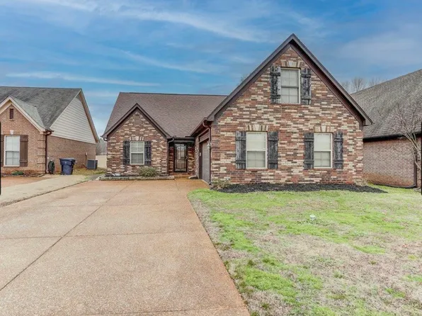 905 Fairway Pointe Cv, Hernando, MS