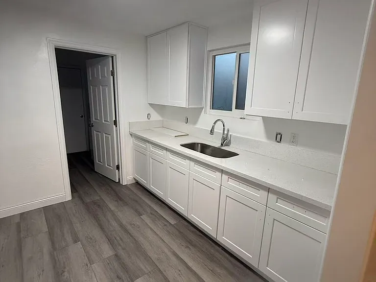 9824B Arrow Hwy — Photo 3
