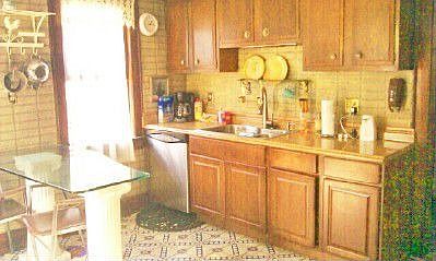Stainless Dble Sink + Dishwasher