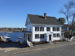 52 Central St, Manchester, MA 01944