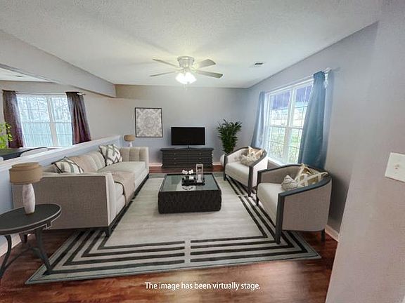 3rd image of 75 Oakland Woods Cv