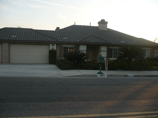 Courtesy of Park Place GMAC Real Estate