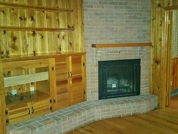 5th image of 27 Dazey Dr
