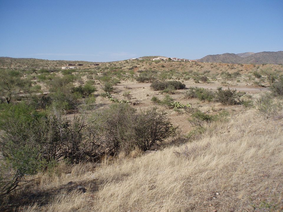 2nd image of E. Horseshoe Bend Rd