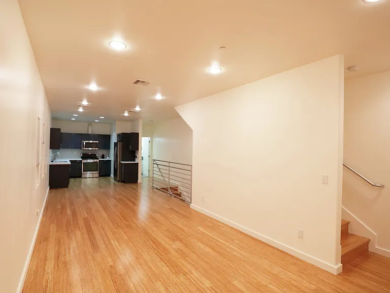 21. Living Room Looking West Towards Kitchen