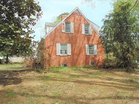 3rd image of 803 West St