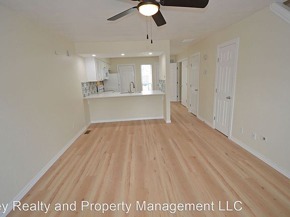 2nd image of 3711 N Saint Charles St #5761681
