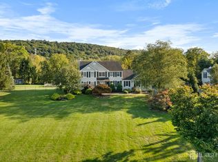 11 Vassar Rd, Great Meadows, NJ 07838