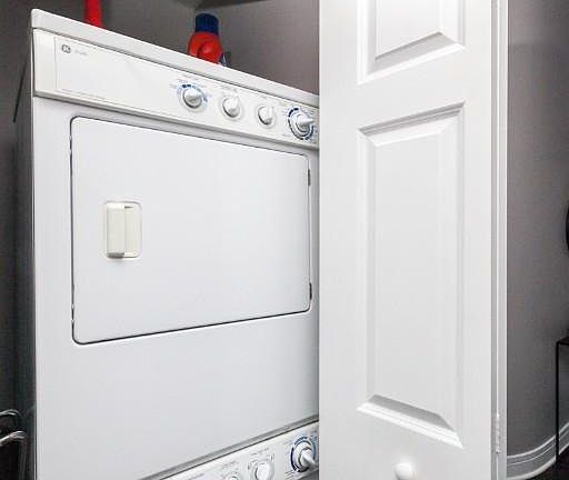 3rd image of 341 W Superior St #1201
