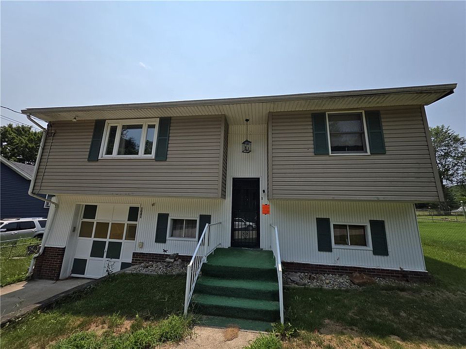 1st image of 1081 Main St