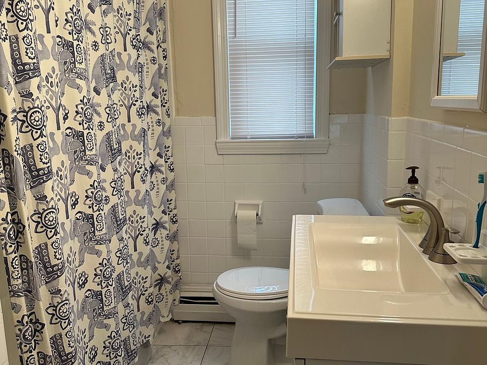 8 Sackville St APT 2, Charlestown, MA 02129 Zillow