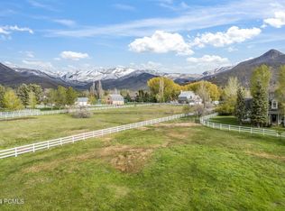 120 W Farm Rd, Midway, UT 84049