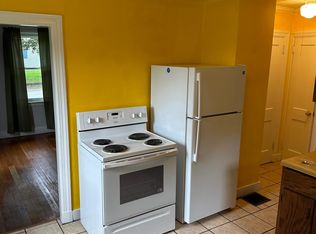 289 Maple St, Bangor, ME 04401