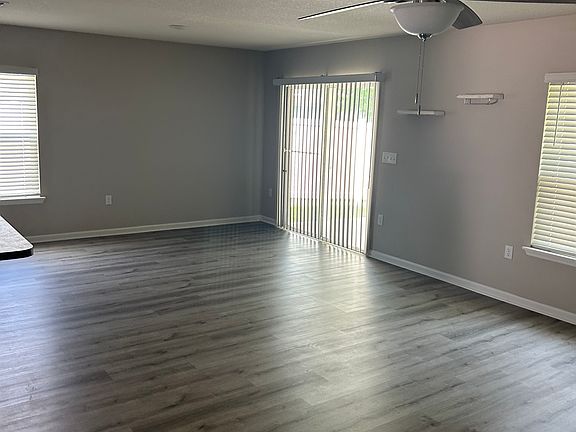 3rd image of 110 Sawmill Landing Dr #110