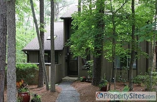 1st image of 4 Stoneridge Cir