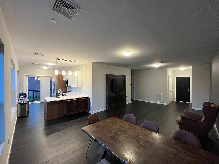999 Hancock St #507 — Photo 1