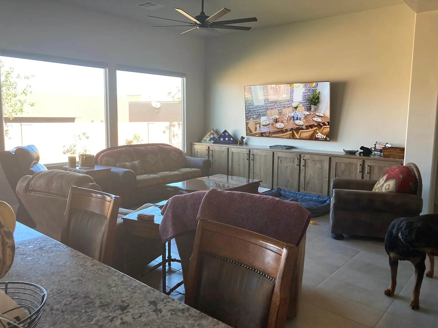4 bed, 1810 sqft, $3,200 — Photo 3