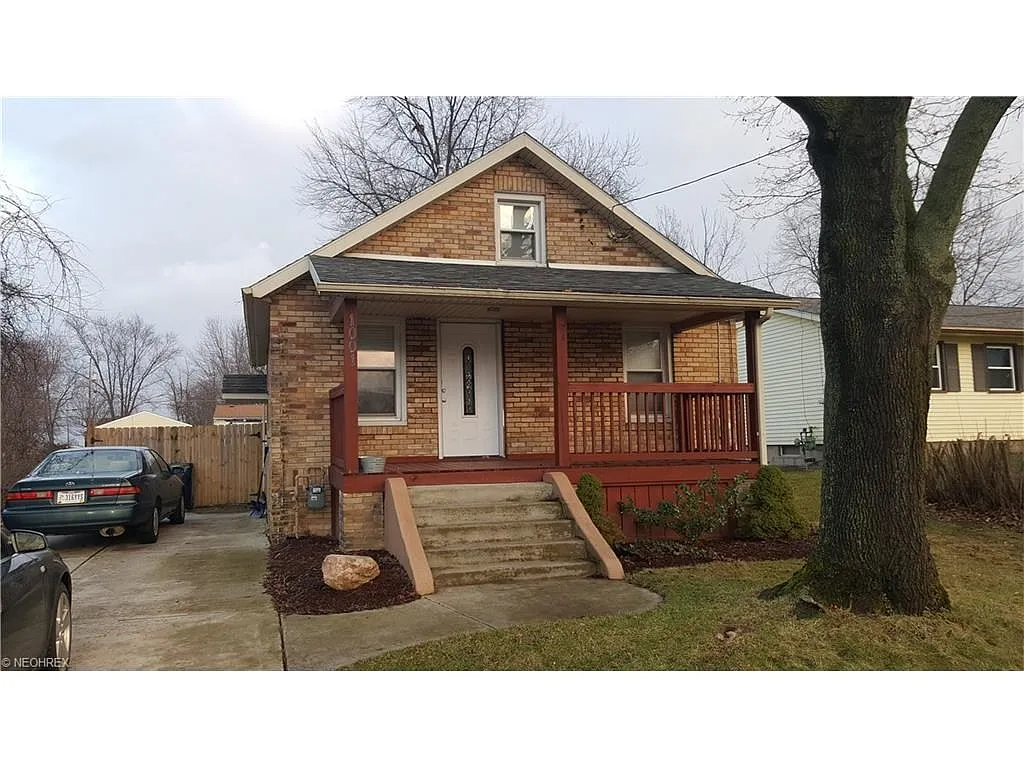 1001 Annabelle St photo 1