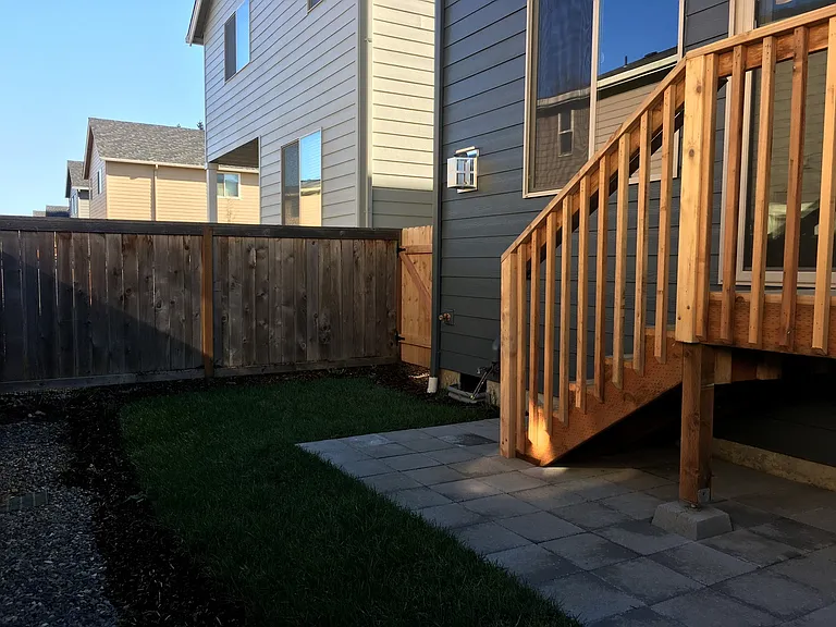5724 NE 47th St — Photo 35