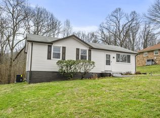 1402 Randy Rd, Ashland City, TN 37015