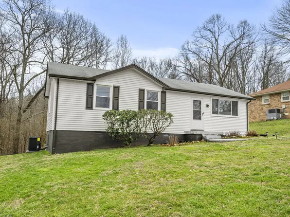 1402 Randy Rd, Ashland City, TN 37015