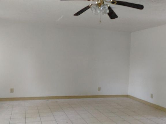 2nd image of 2237 Robinhood Dr