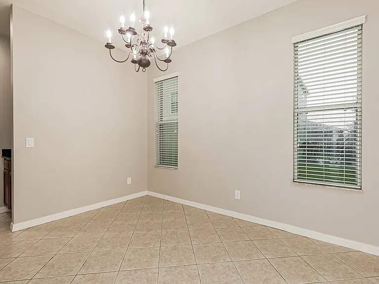 427 Dunaway Dr — Photo 5