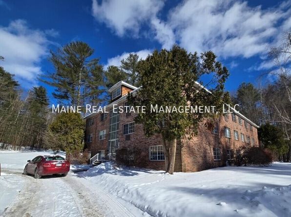 20 Tall Pines Dr APT 18, Lewiston, ME 04240