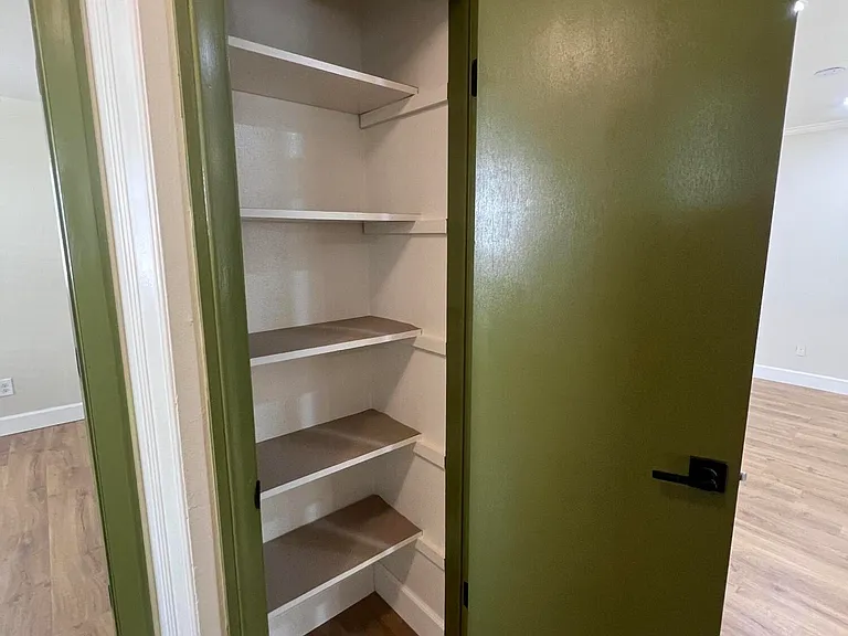 730 Glade Rd — Photo 21