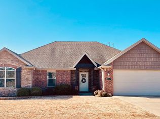 2853 W Verona Ln, Fayetteville, AR 72704