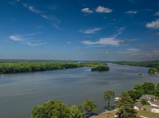 390 Carter Dr, Tuscumbia, AL 35674