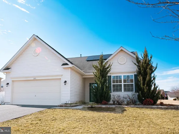 103 Penderbrook Ct, Stephens City, VA 22655