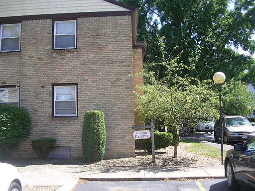 2nd image of 82 Pierce Ave APT B3