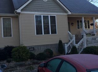 129 Blue Sky Dr, Spruce Pine, NC 28777