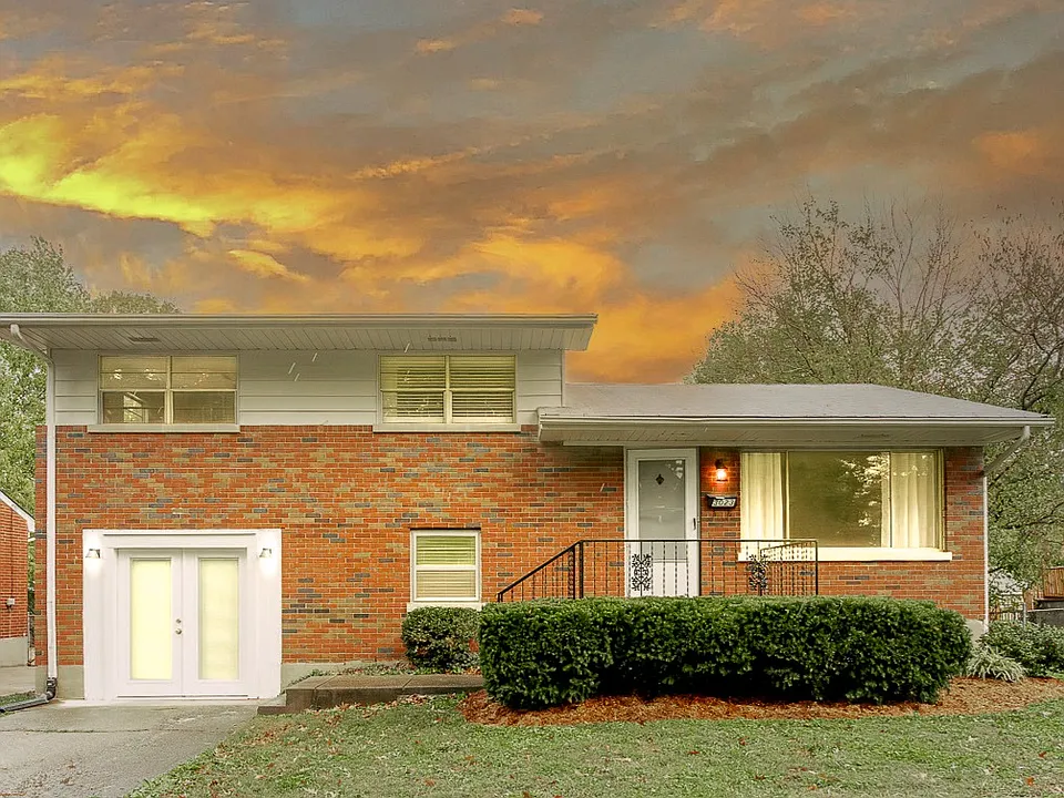 3023 Leman Dr