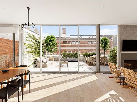 2nd image of 136 Baxter St Penthouse Pha