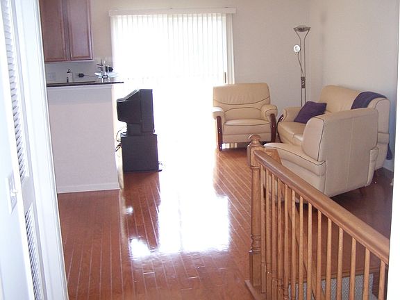 4th image of 968 Enfield Dr #968