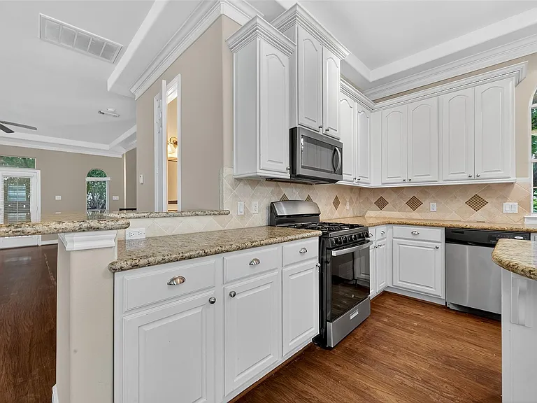 1015 Stanford St — Photo 19