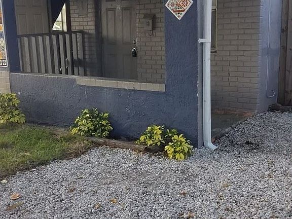 5th image of 1619 NW 6th Pl #2