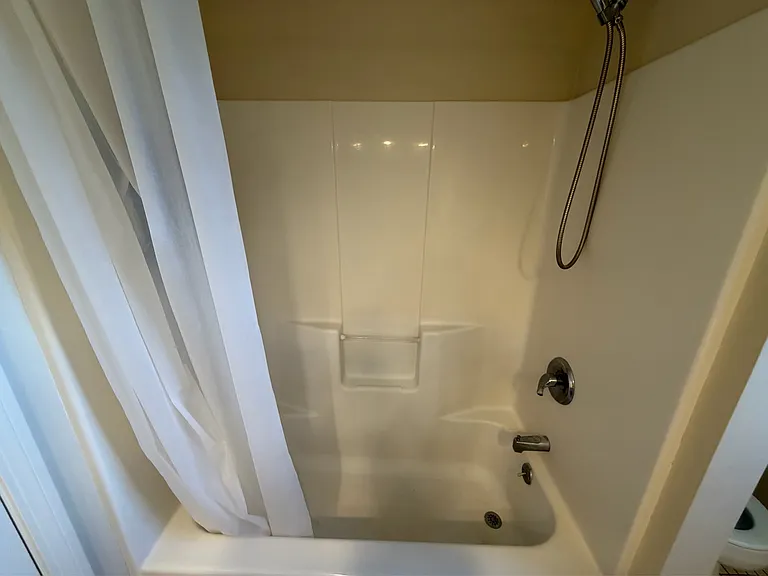 233 S Bayshore Dr — Photo 18